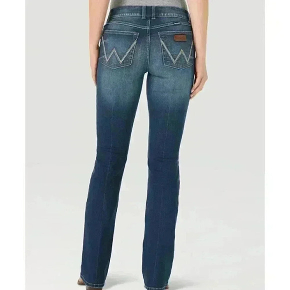 Wrangler Womens Retro Mae Bootcut Jeans - 1009MWZPV Sz 17x32 - Picture 1 of 14